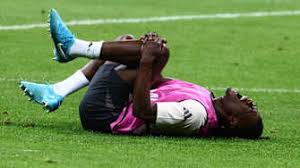 在赛季初因 在赛季初因